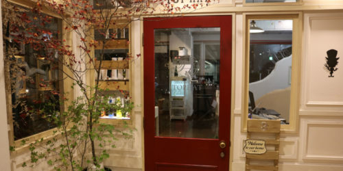Hair care salon TOPHAT 仙台(縮毛矯正専門店)