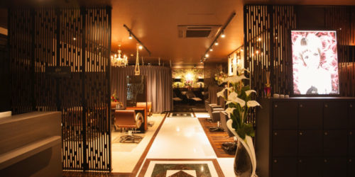 オズ ラストリゾート(岩倉 小牧 北名古屋縮毛矯正専門店)